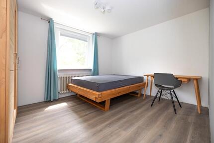 Wohnen auf Zeit Villingen-Schwenningen Kopsbühl - 1 Zimmer, 12 m&sup2;, 260&euro; | Angebot:26563984