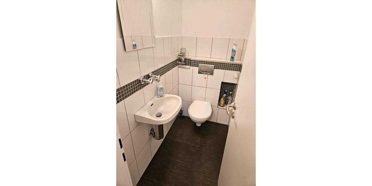Wohnen auf Zeit Eimeldingen - 4 Zimmer, 102 m&sup2;, 470&euro; | Angebot:26671208