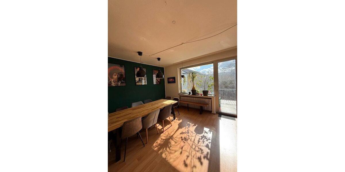 Terrassenwohnung Mönchengladbach Ost - 4 Zimmer, 85 m&sup2;, 390&euro; | Angebot:26001801