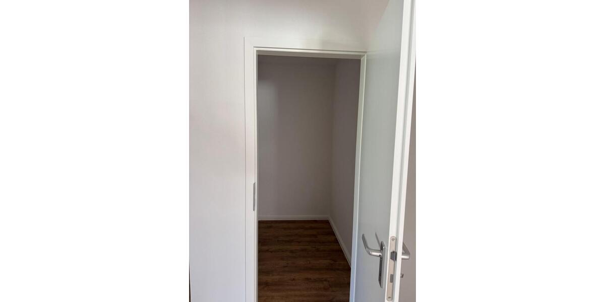 Dachgeschoßwohnung Mittenwalde - 2.5 Zimmer, 77 m&sup2;, 1.043&euro; | Angebot:26454066