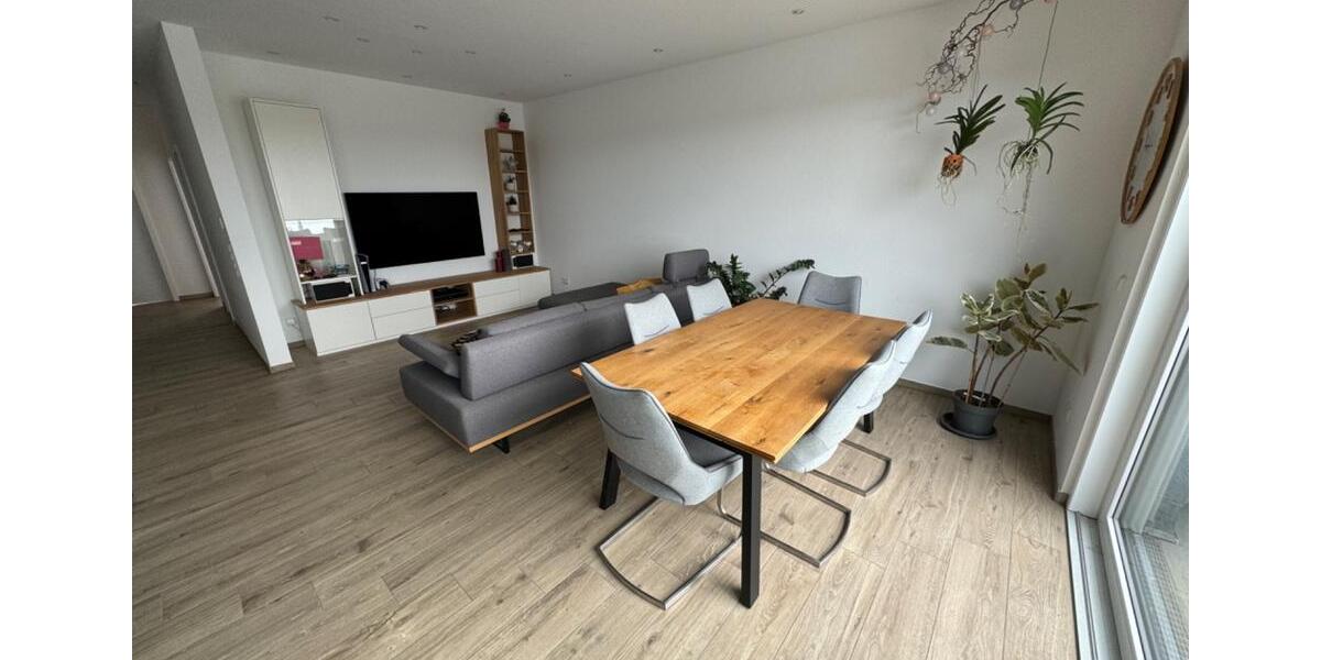 Einfamilienhaus Laichingen - 3.5 Zimmer, 99 m&sup2;, 1.400&euro; | Angebot:26619596