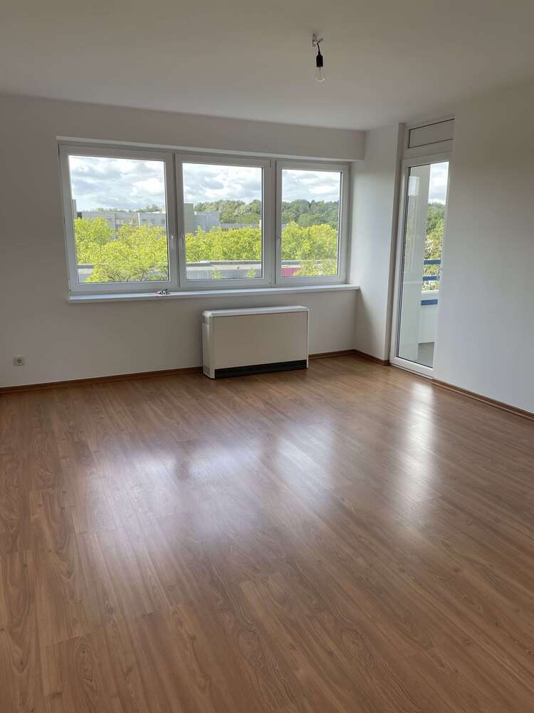 Wohnung zum Mieten in Berlin 472 € 72.61 m²