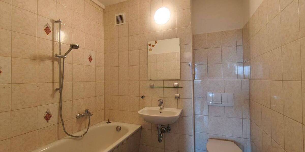 Etagenwohnung Zeitz Hainichen - 3 Zimmer, 62 m&sup2;, 318&euro; | Angebot:26017589