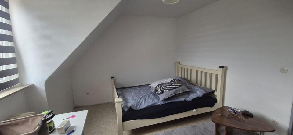 Dachgeschoßwohnung Eschwege - 2 Zimmer, 44 m&sup2;, 600&euro; | Angebot:26590826