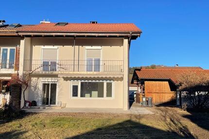 Haus Vachendorf - 4 Zimmer, 150 m&sup2;, 1.900&euro; | Angebot:24631593