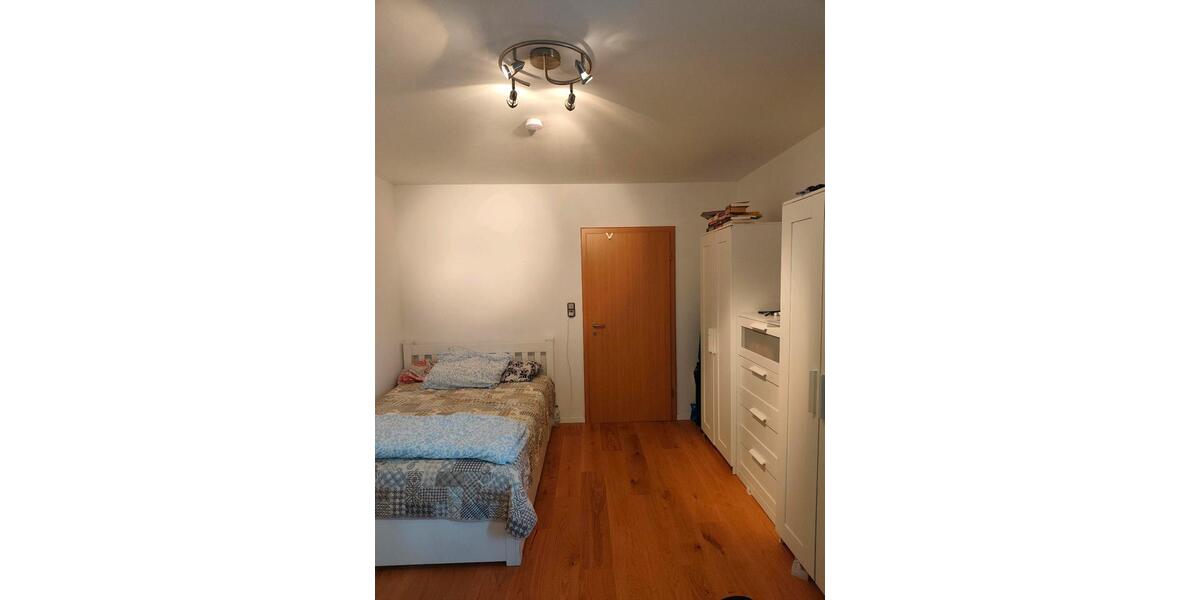 Wohnen auf Zeit Puchheim - 3 Zimmer, 17 m&sup2;, 880&euro; | Angebot:26618084