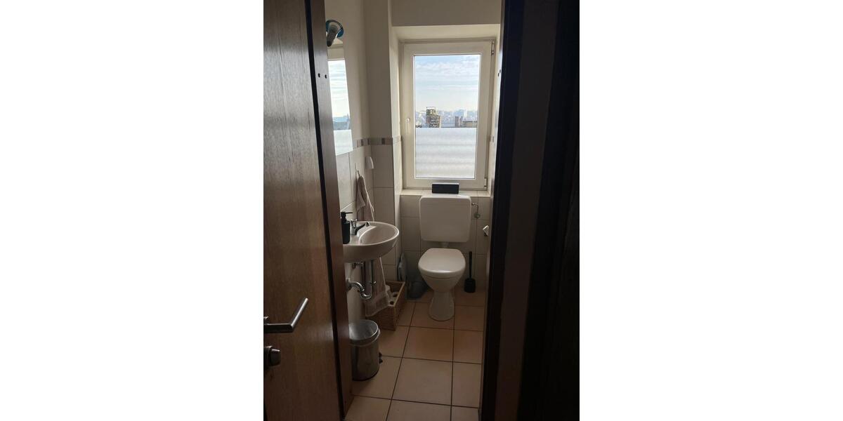 Wohnen auf Zeit Wiesbaden Südost - 25 Zimmer, 119 m&sup2;, 550&euro; | Angebot:24528766