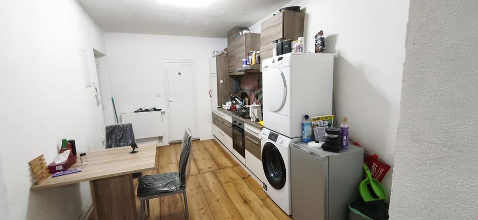 Etagenwohnung Landau an der Isar - 1.5 Zimmer, 33 m&sup2;, 600&euro; | Angebot:26662925