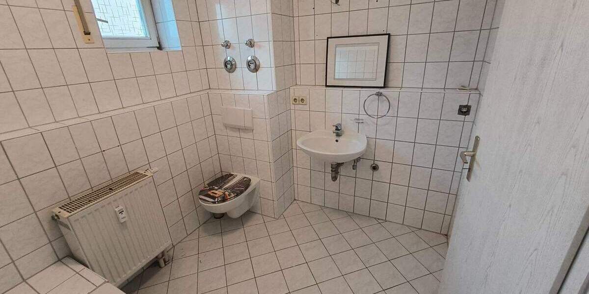 Etagenwohnung Königsbrück Stenz - 3 Zimmer, 80 m&sup2;, 440&euro; | Angebot:25671762