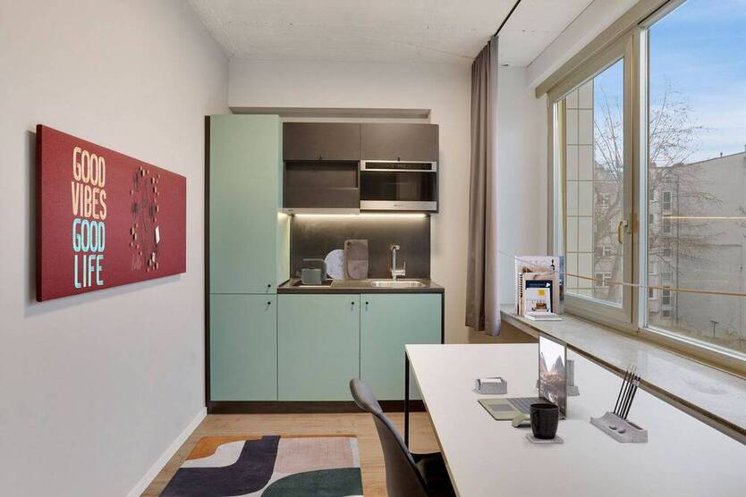 Zentral + modern: Möbliertes 1-Zimmer-Apartment zentral in Köln-Ehrenfeld | Maxi Studio