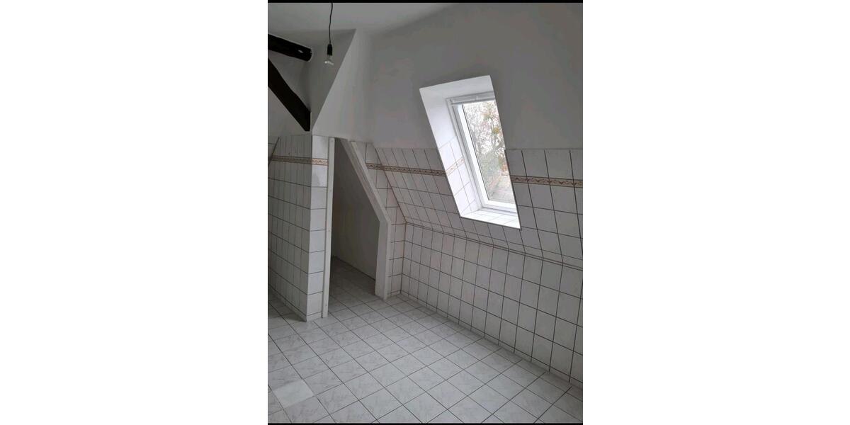 Dachgeschoßwohnung Quedlinburg - 2 Zimmer, 41 m&sup2;, 456&euro; | Angebot:26576545