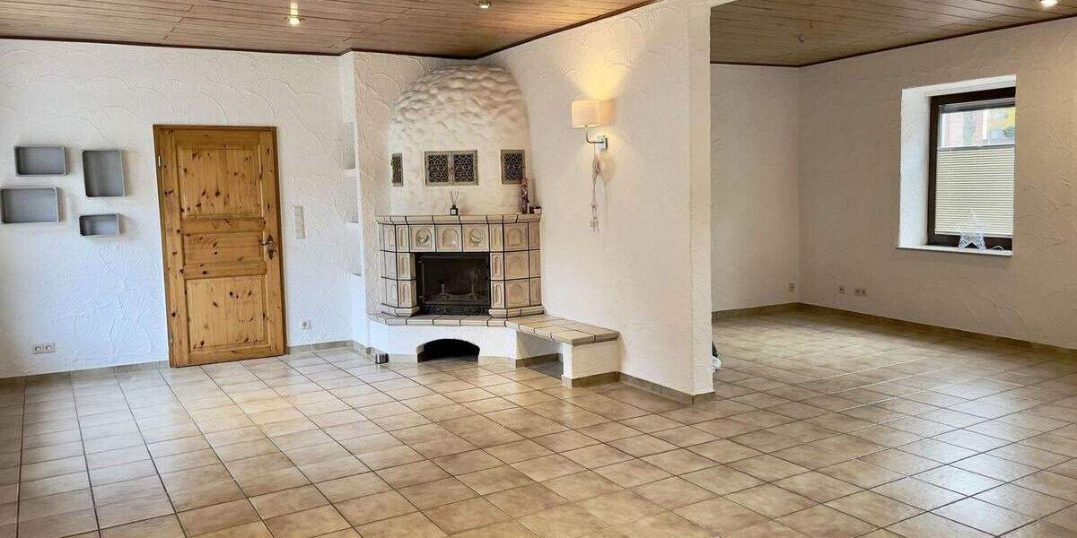 Doppelhaushälfte Bad Dürkheim - 5 Zimmer, 170 m&sup2;, 1.500&euro; | Angebot:25137364