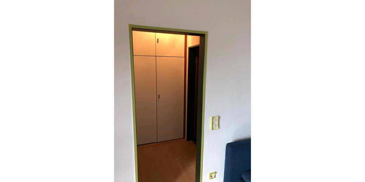 Etagenwohnung Mönchengladbach West - 1 Zimmer, 40 m&sup2;, 650&euro; | Angebot:24982525