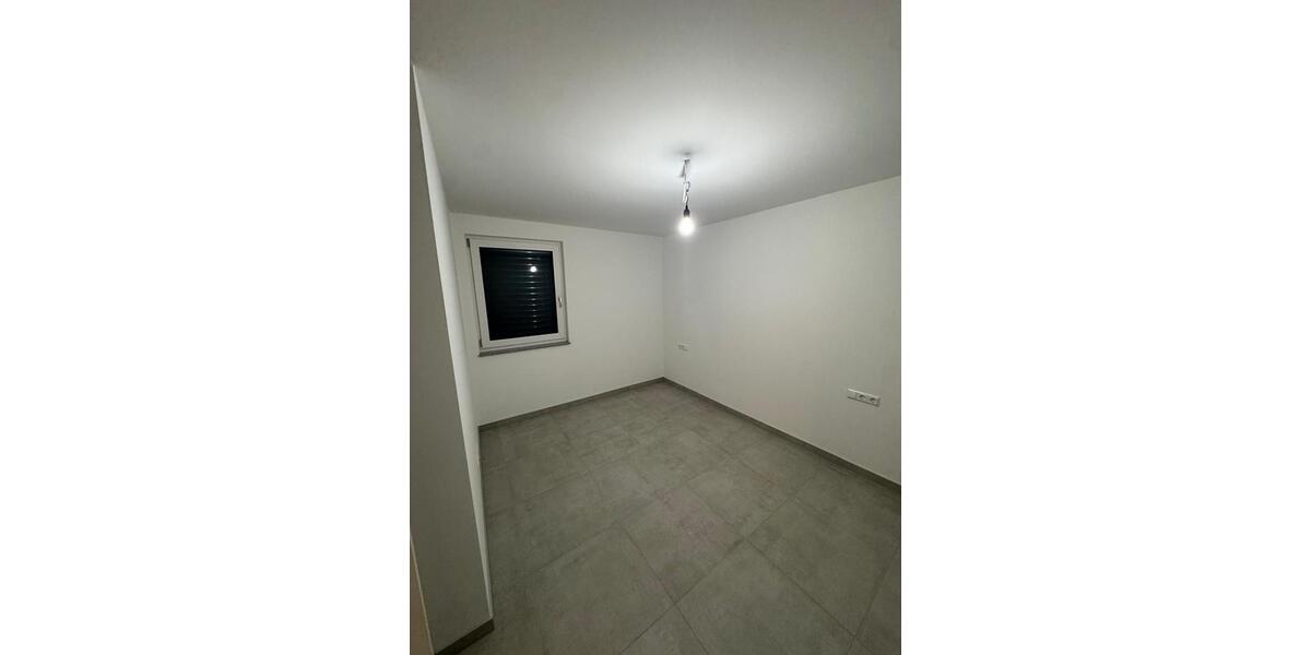 Etagenwohnung Plochingen - 2 Zimmer, 38 m&sup2;, 700&euro; | Angebot:25760609