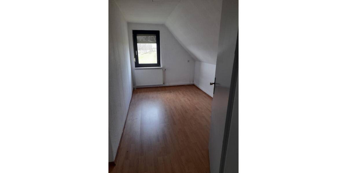 Doppelhaushälfte Rhauderfehn - 5 Zimmer, 140 m&sup2;, 890&euro; | Angebot:26653270