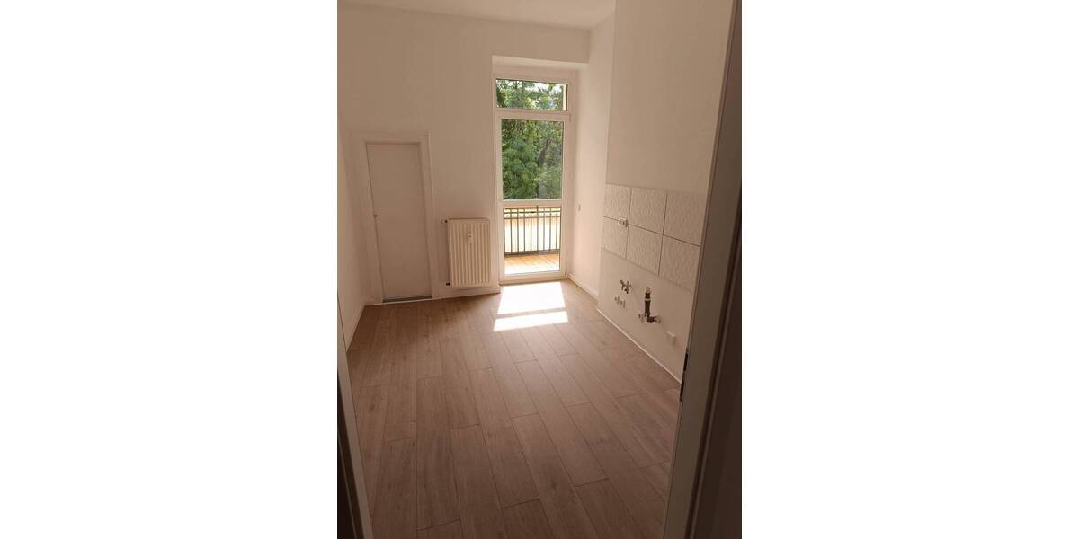 Zimmer Chemnitz Bernsdorf - 2 Zimmer, 55 m&sup2;, 295&euro; | Angebot:26291335