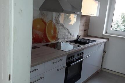 Wohnung Gräfenhainichen - 3 Zimmer, 59 m&sup2;, 472&euro; | Angebot:25753560