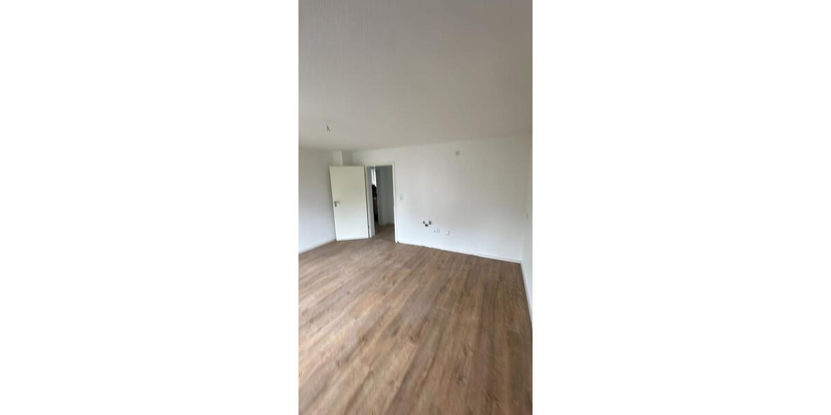 Erdgeschoßwohnung Breuna - 2 Zimmer, 73 m&sup2;, 750&euro; | Angebot:26639042