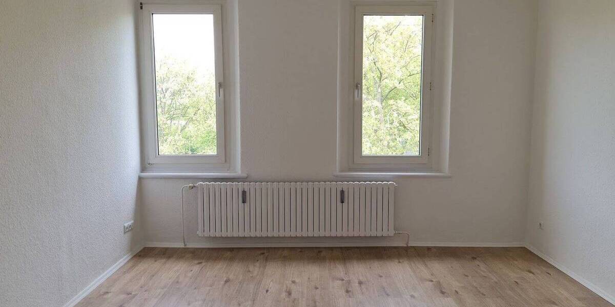 Renovierte 2-Zimmer-Wohnung im Dachgeschoss zu vermieten! 1 Nettokaltmiete frei (2. Monat) 2 zimmer