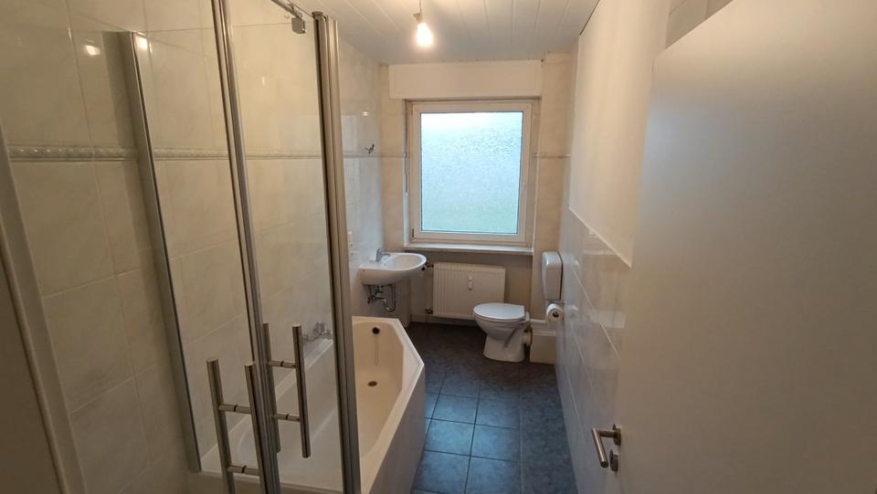 Etagenwohnung Dillingen (Saar) - 4 Zimmer, 114 m&sup2;, 950&euro; | Angebot:26534252