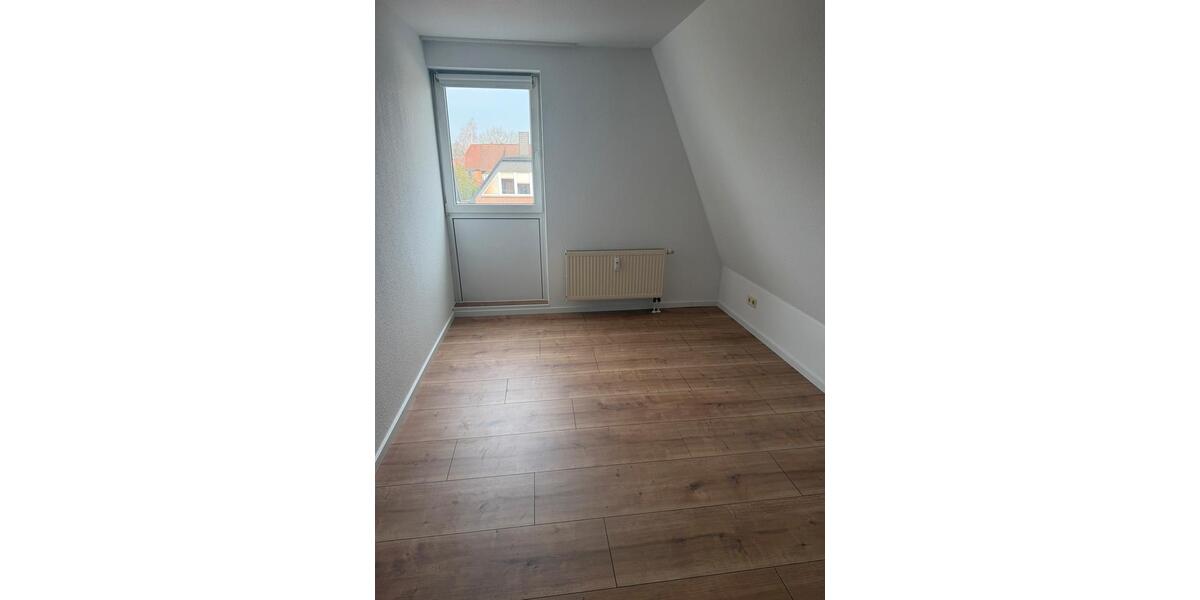 Dachgeschoßwohnung Wahlstedt - 2 Zimmer, 52 m&sup2;, 645&euro; | Angebot:26532999