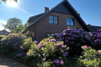 Charmantes Einfamilienhaus mit Pool in guter Lage von Emlichheim 5 zimmer