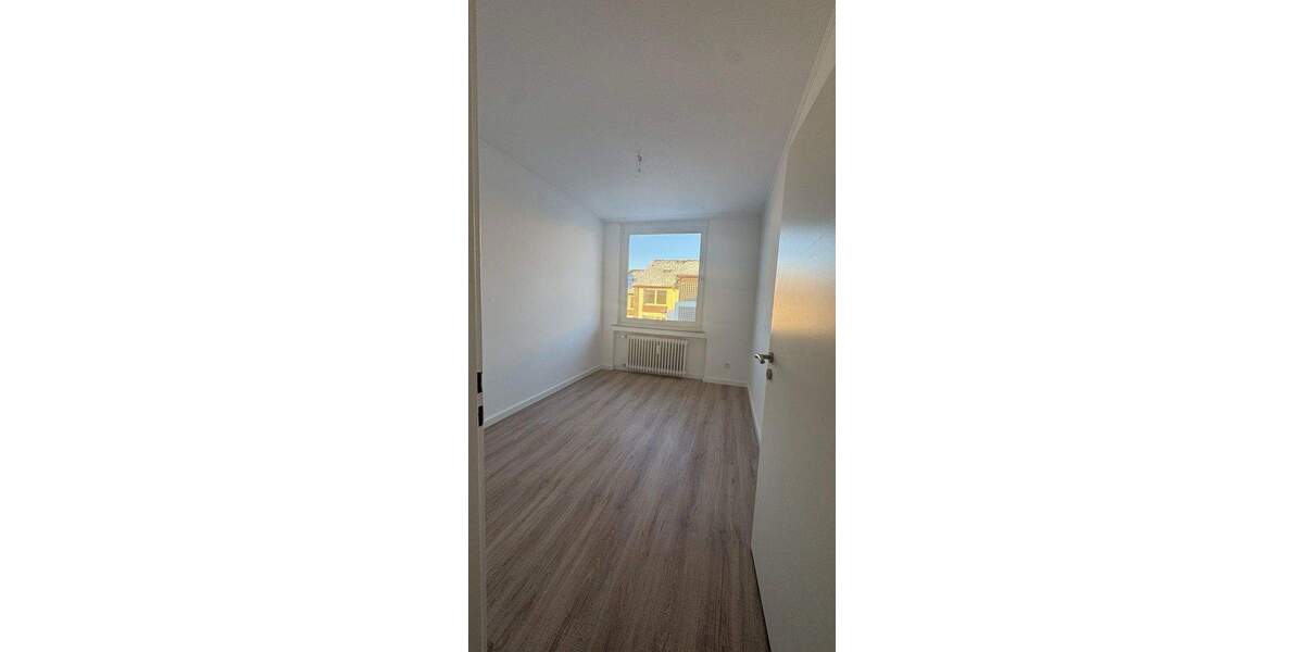 Etagenwohnung Waldbröl - 3 Zimmer, 72 m&sup2;, 750&euro; | Angebot:24710645