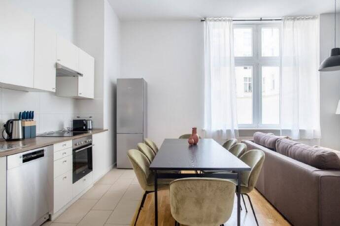 Etagenwohnung Berlin Schöneberg - 5 Zimmer, 140 m&sup2;, 2.310&euro; | Angebot:26196253