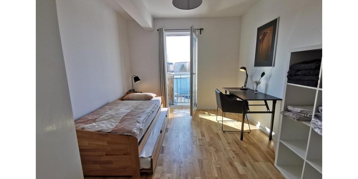 Wohnen auf Zeit Berlin Treptow-Köpenick - 4 Zimmer, 99 m&sup2;, 3.200&euro; | Angebot:26550851