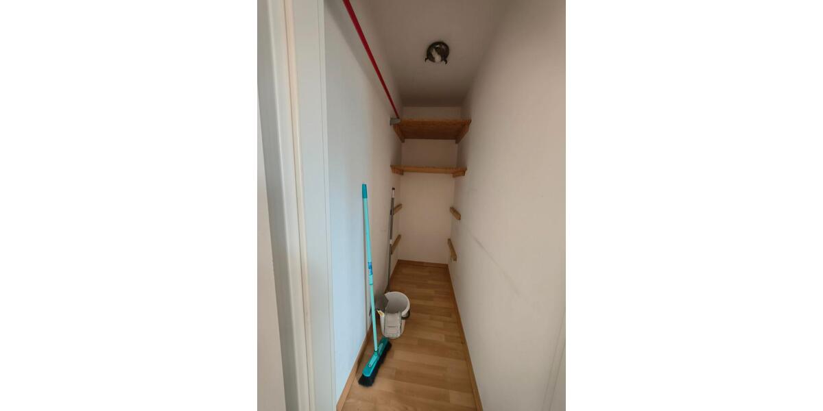 Dachgeschoßwohnung Hennef (Sieg) - 1.5 Zimmer, 55 m&sup2;, 610&euro; | Angebot:26581493