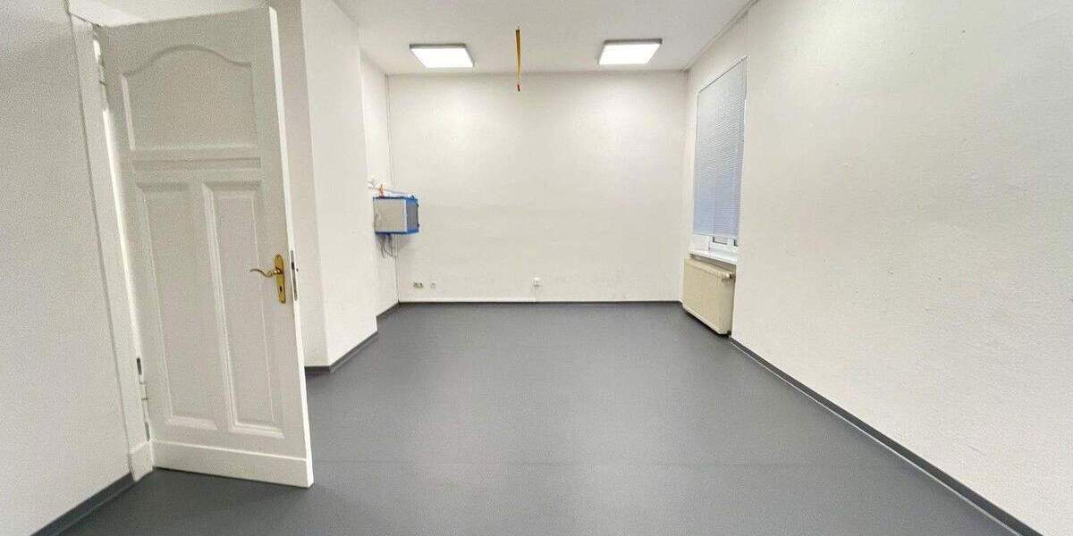 Gewerbeobjekt Biesenthal - 1.800&euro; | Angebot:25724238