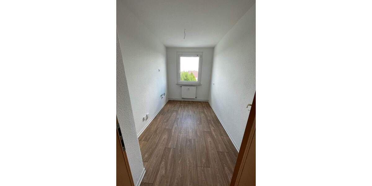 Etagenwohnung Arzberg - 2 Zimmer, 47 m&sup2;, 240&euro; | Angebot:23971808