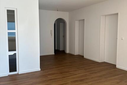 Moderne, komplett sanierte 4 Zimmer Wohnung in 73457 Essingen 4 zimmer