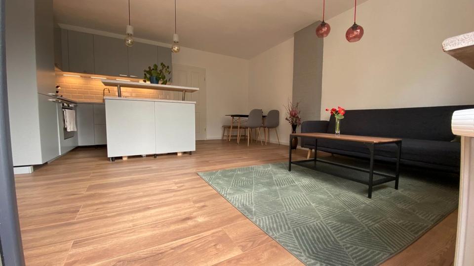 Wohnen auf Zeit Hamburg Wandsbek - 10 Zimmer, 120 m&sup2;, 580&euro; | Angebot:26636360