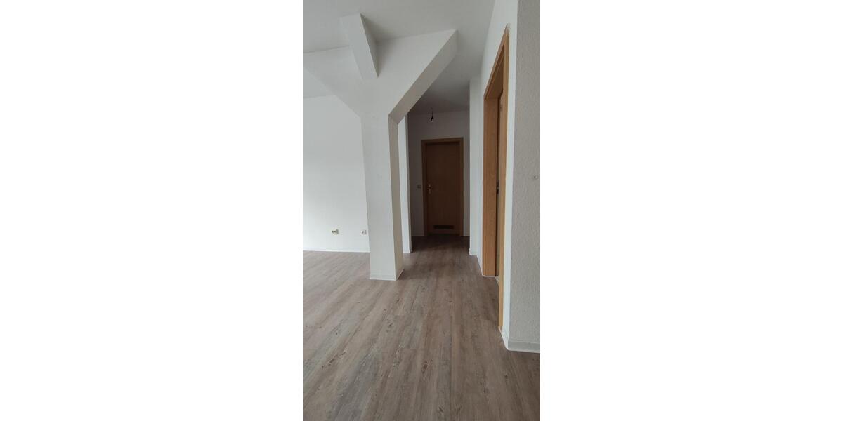 Etagenwohnung Rudolstadt - 3 Zimmer, 68 m&sup2;, 525&euro; | Angebot:25918461