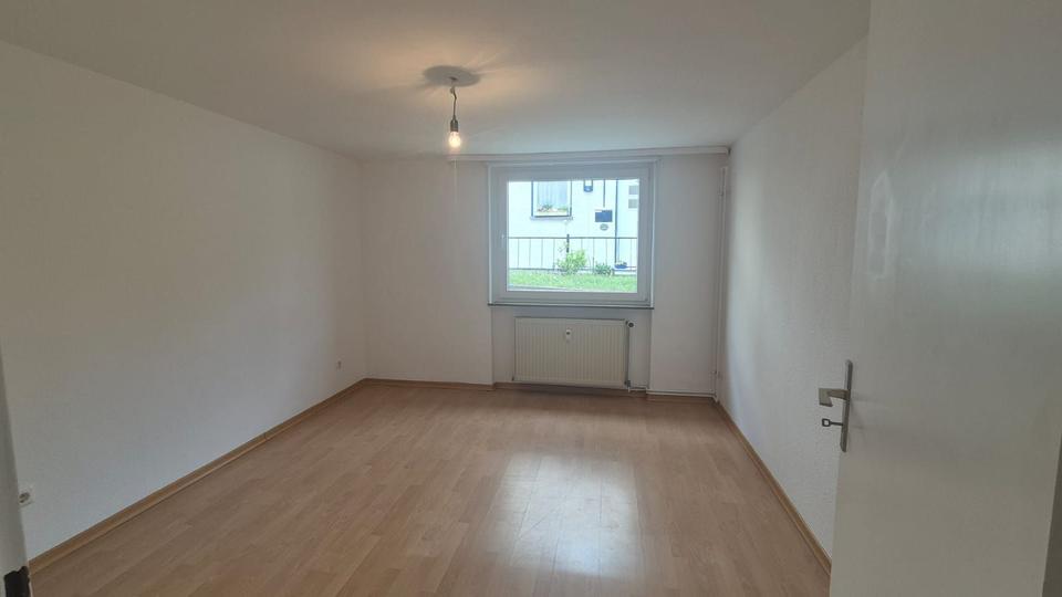 Etagenwohnung Mainz Finthen - 3 Zimmer, 70 m&sup2;, 840&euro; | Angebot:26544372