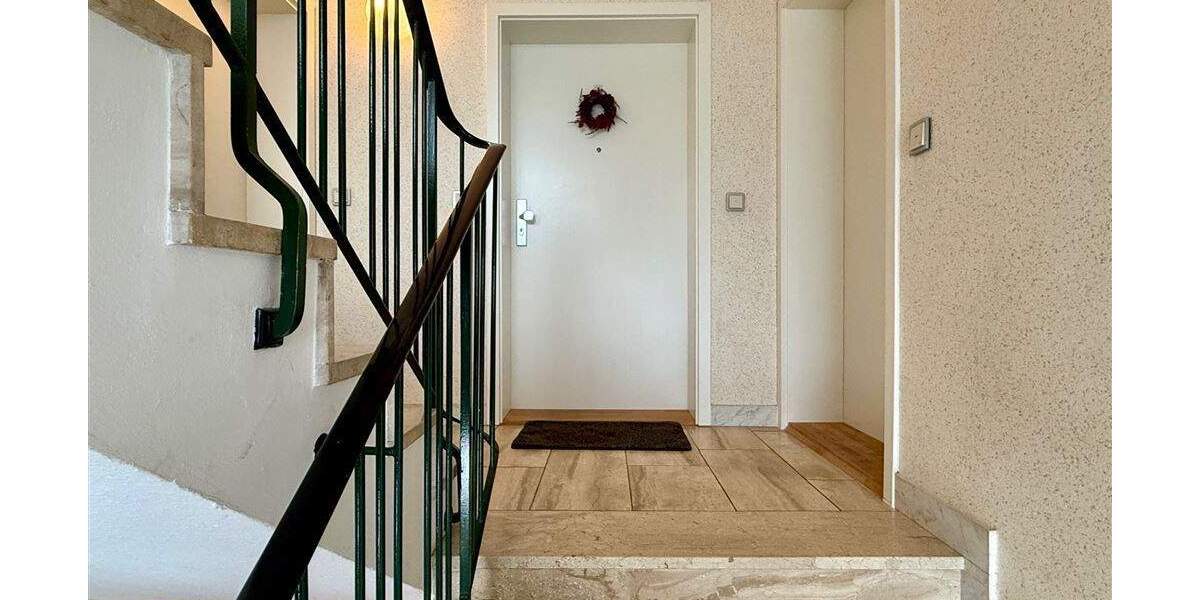 Etagenwohnung Raisdorf Raisdorf - 3 Zimmer, 79 m&sup2;, 1.000&euro; | Angebot:24532393