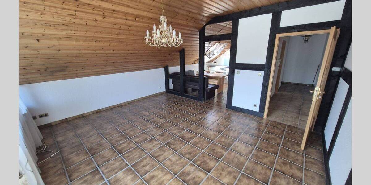 Etagenwohnung Drolshagen Siebringhausen - 3 Zimmer, 85 m&sup2;, 800&euro; | Angebot:26454597