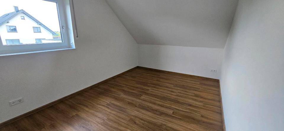 Doppelhaushälfte Brakel - 4 Zimmer, 130 m&sup2;, 1.530&euro; | Angebot:26602881