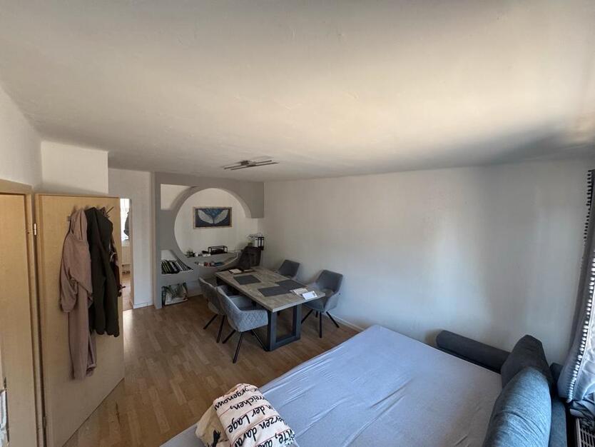 Renovierte 2-Zimmer Wohnung in Heilbronn-Mitte zimmer