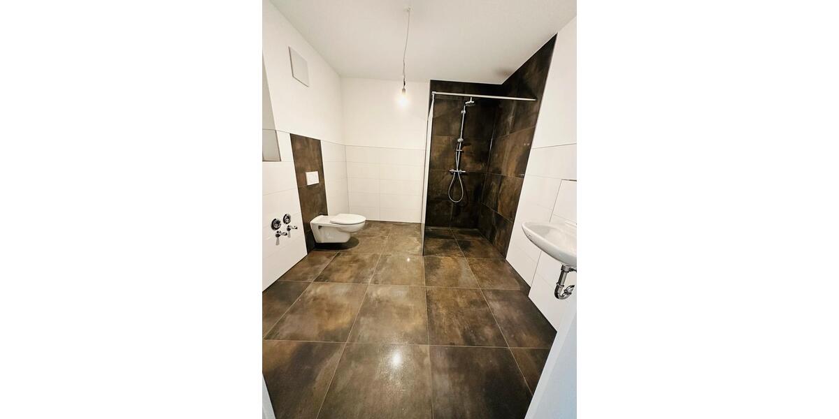 Erdgeschoßwohnung Künzelsau - 2 Zimmer, 77 m&sup2;, 1.090&euro; | Angebot:23398005