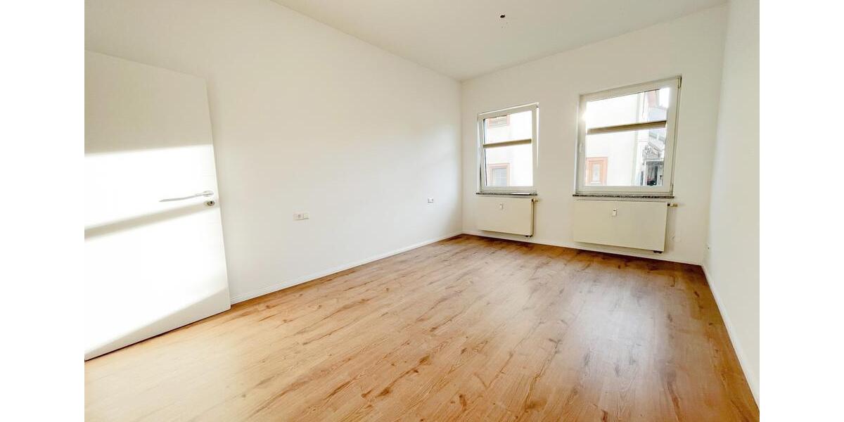 Etagenwohnung Ilsfeld - 4.5 Zimmer, 96 m&sup2;, 1.150&euro; | Angebot:26619123