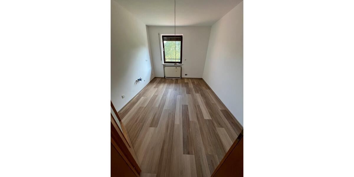 Erdgeschoßwohnung Haibach - 3 Zimmer, 80 m&sup2;, 719&euro; | Angebot:26606070
