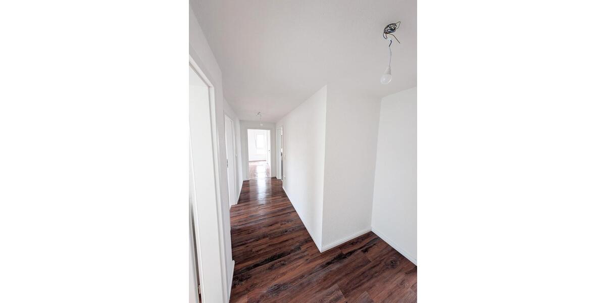 Etagenwohnung Filderstadt - 3 Zimmer, 77 m&sup2;, 990&euro; | Angebot:26662841