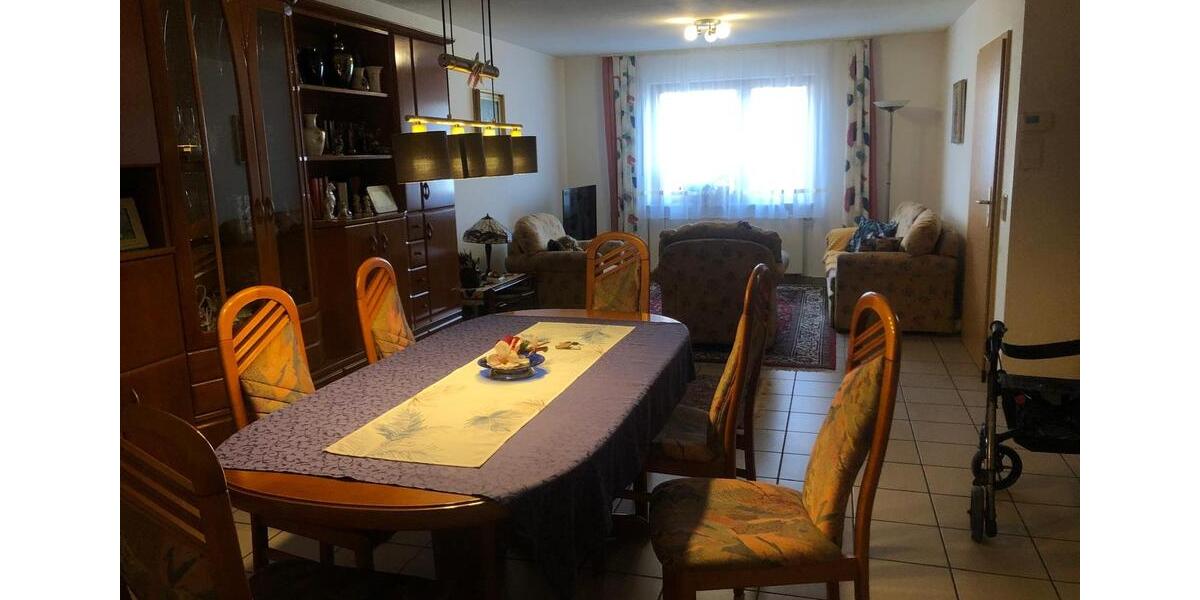 Erdgeschoßwohnung Püttlingen - 2.5 Zimmer, 55 m&sup2;, 450&euro; | Angebot:24474524