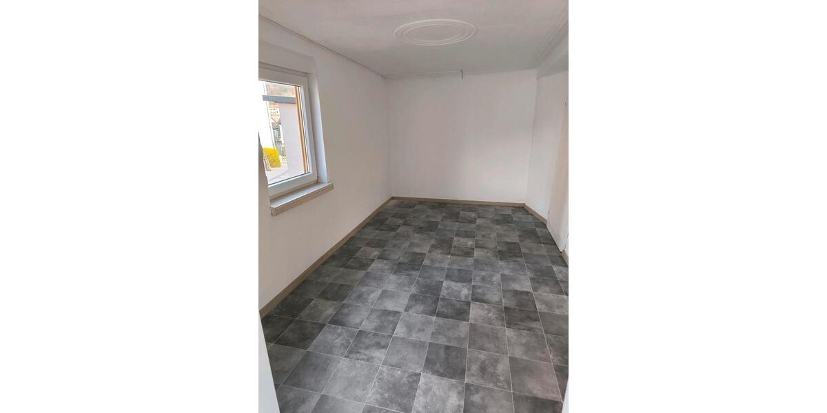 Gewerbeobjekt Birkenfeld - 500&euro; | Angebot:25715604