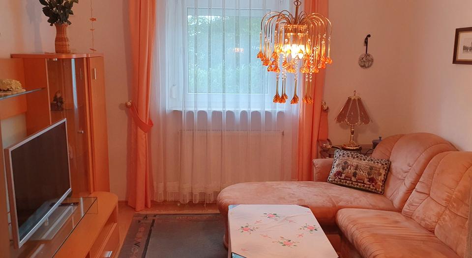 Etagenwohnung Bayreuth Bernecker Straße / Insel / Riedelsberg - 2 Zimmer, 75 m&sup2;, 1.200&euro; | Angebot:26638688