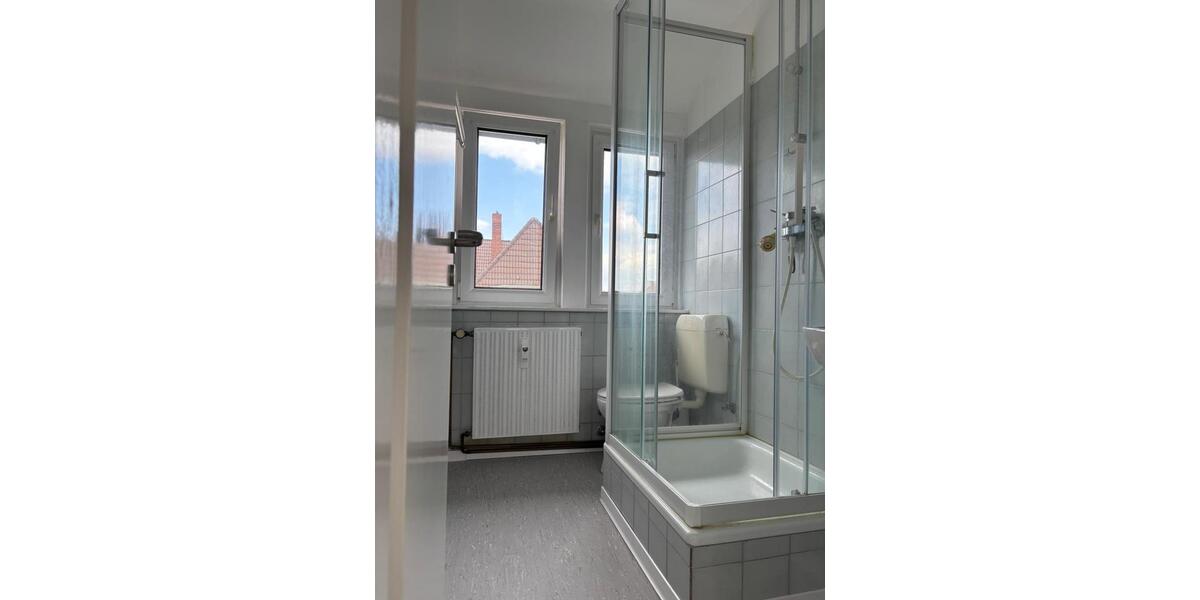Dachgeschoßwohnung Holzminden - 3 Zimmer, 50 m&sup2;, 350&euro; | Angebot:26651250