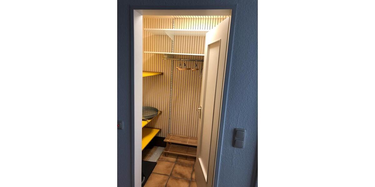 Wohnen auf Zeit Ockenheim - 1 Zimmer, 48 m&sup2;, 590&euro; | Angebot:22910441