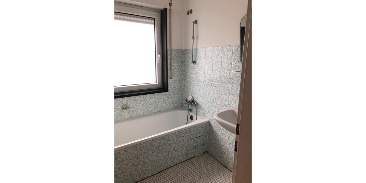 Etagenwohnung Bochum Bochum-Ost - 2 Zimmer, 63 m&sup2;, 580&euro; | Angebot:24653478